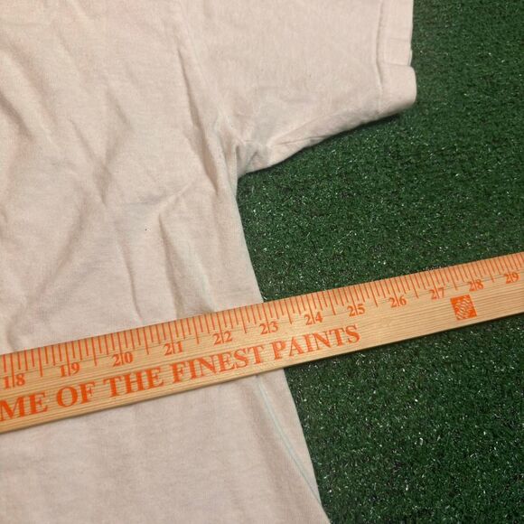 Jnco Men's Cream and White T-shirt - Picture 5 of 7